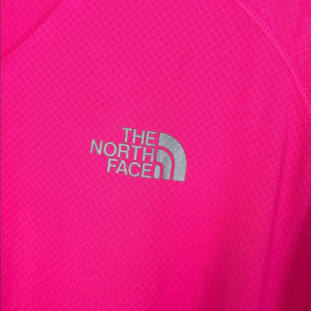 The North Face Flight Series FlashDry Technology Activewear Shirt Hot Pink XL - Picture 2 of 7